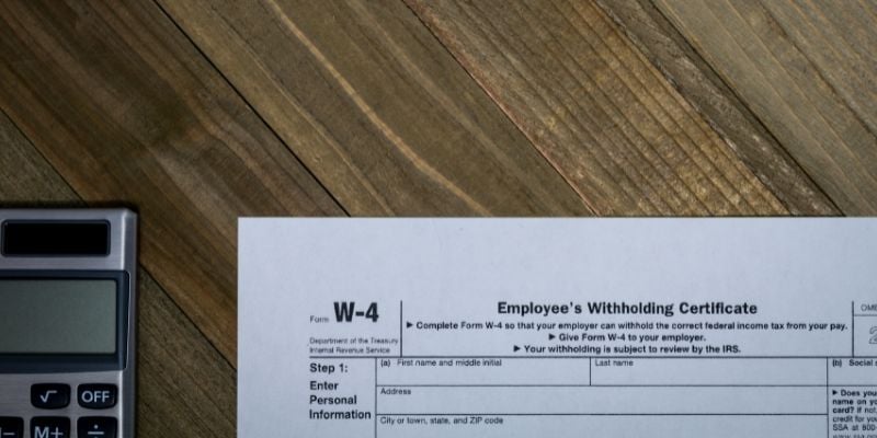 Blog - How to Help Small Business Employees Fill out a W4 for Federal Tax Withholding
